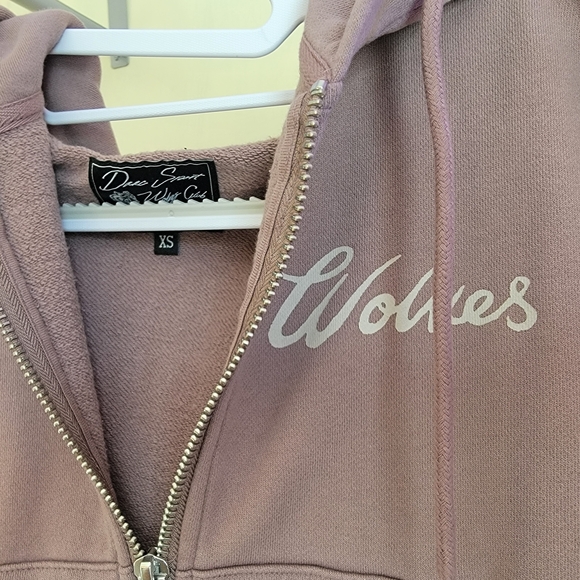 Mauve Hooded Jacket - Picture 5 of 6